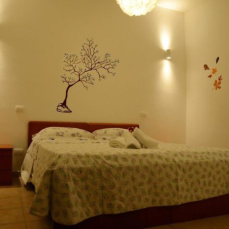 Marrubiu Resort Note Di Stelle Buitenkant foto